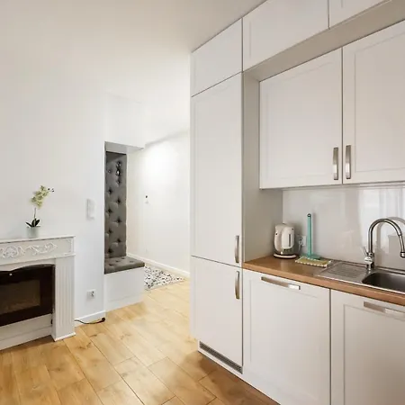 Mokotow Gaiety Place * Warszawa