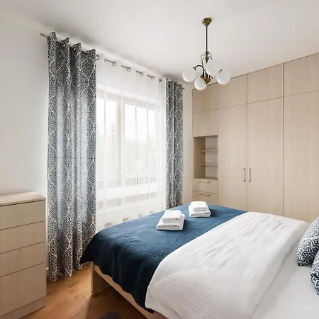 Mokotow Gaiety Place * Warschau